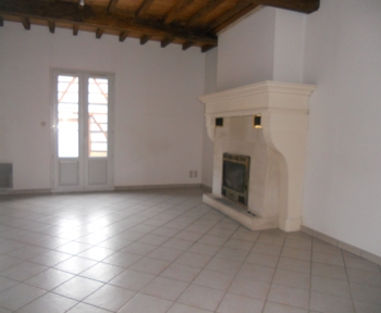 Location Maison 4 pièces Saint-Mard-sur-le-Mont (51330)